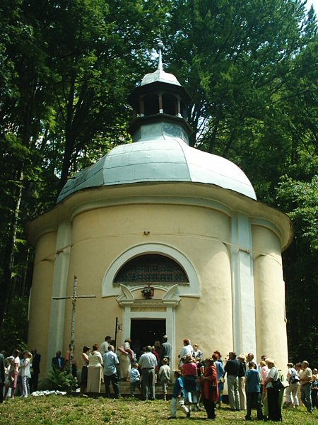 Odpust św. Antoniego Padewskiego, Procesja wokół kaplicy św. Antoniego, 11.06.2005r.