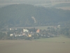 Wieża widokowa na Wapniarce, widok na Krosnowice i Czerwoną Górę, Autor: M. Biernat, 27.09.2011r.